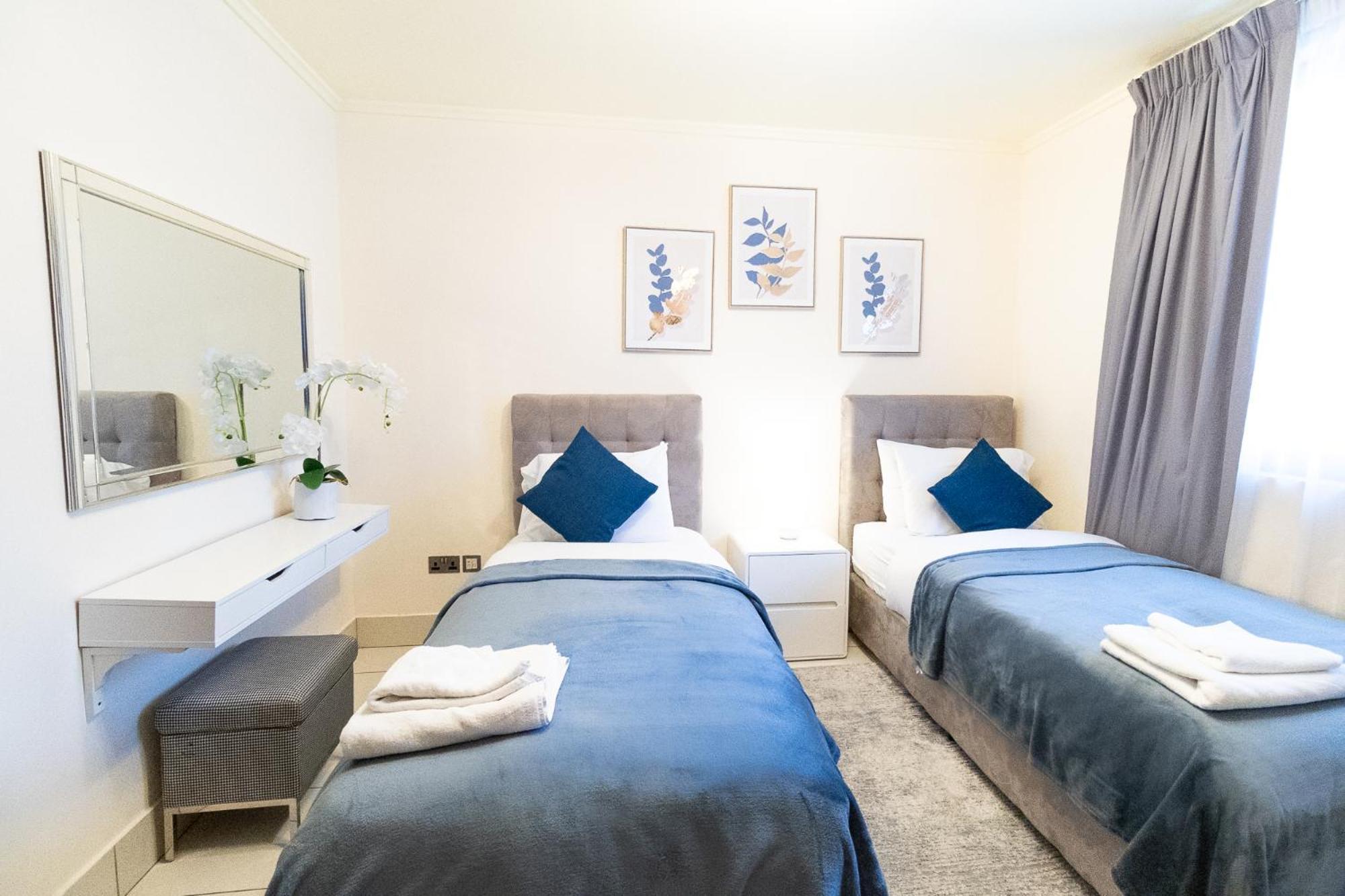 Happy Season - Reehan 1 - Downtown - 2-bedroom Apartment Dubai