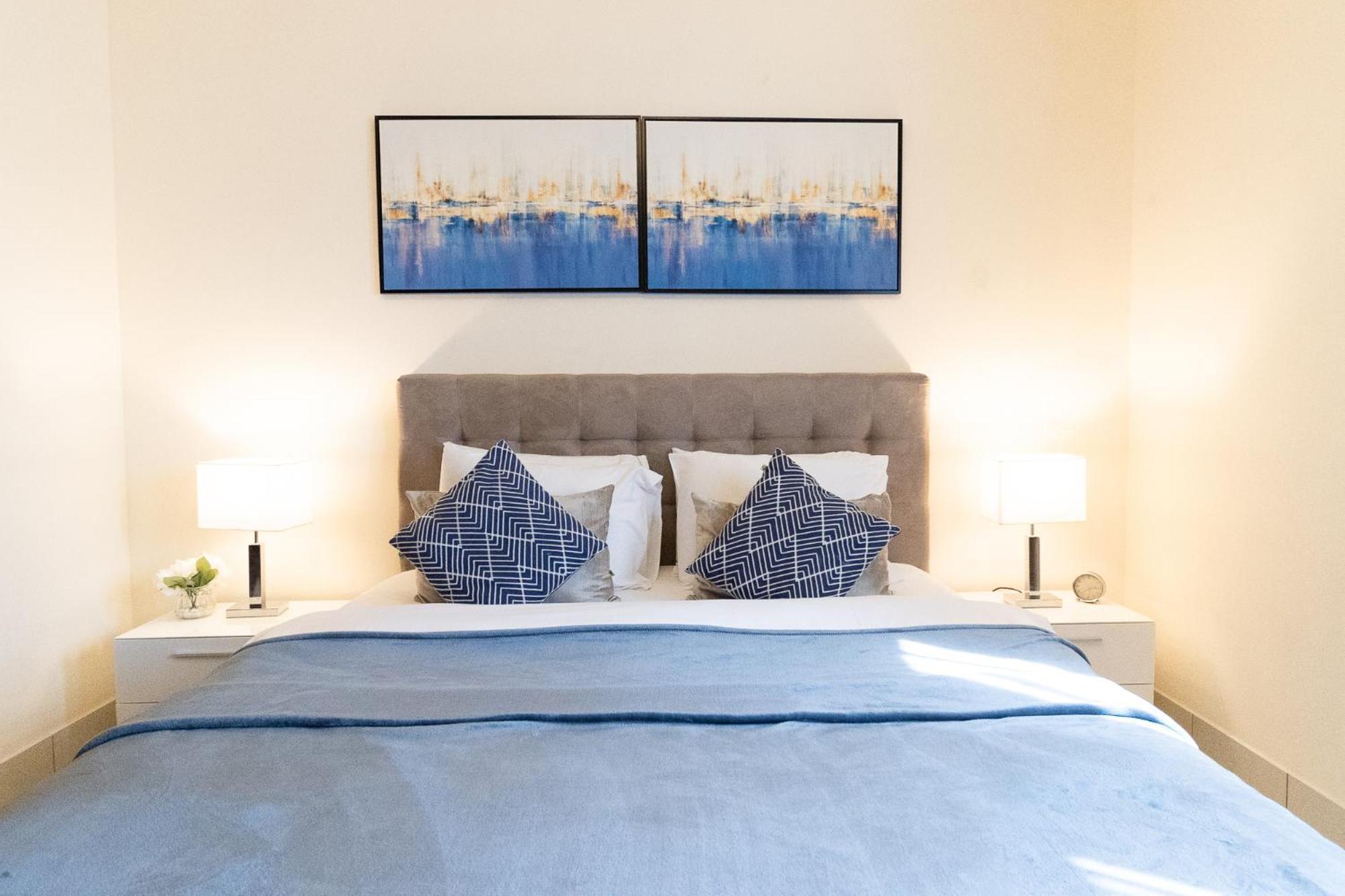 Happy Season - Reehan 1 - Downtown - 2-bedroom Apartment *